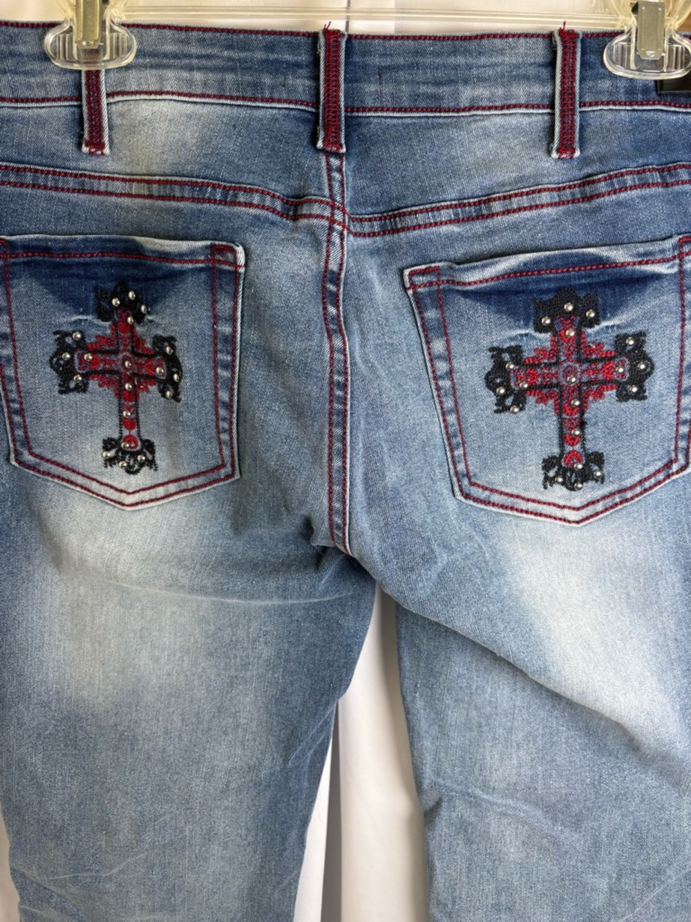 Flamingals Embroidered Red Crosses Distressed Blue Women's L 32x30 Flare Jeans - Picture 5 of 7